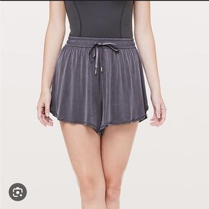 Lululemon principal dancer 3’ short